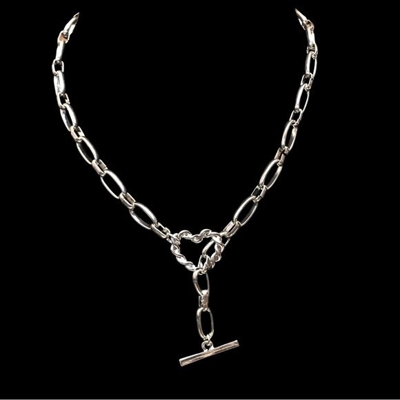 TORRID Pull-Thru HEART NECKLACE CHOKER Links Silver NWT - Picture 1 of 11